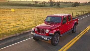 Nuovo Jeep Gladiator Wards 10 Best Interiors 2019