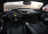 Ferrari SF90 Stradale Interni Cruscotto