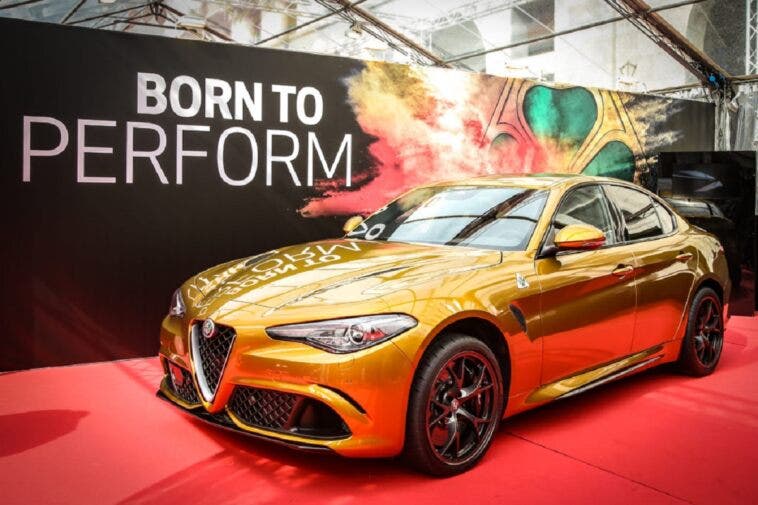 Alfa Romeo Giulia Quadrifoglio ocra