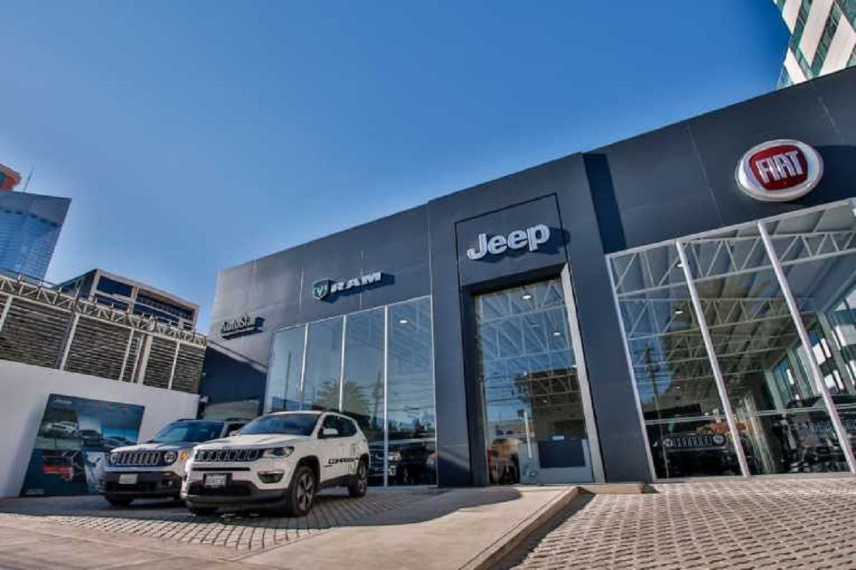 Fcapaz FCA lancia il suo nuovo showroom a La Paz - ClubAlfa.it