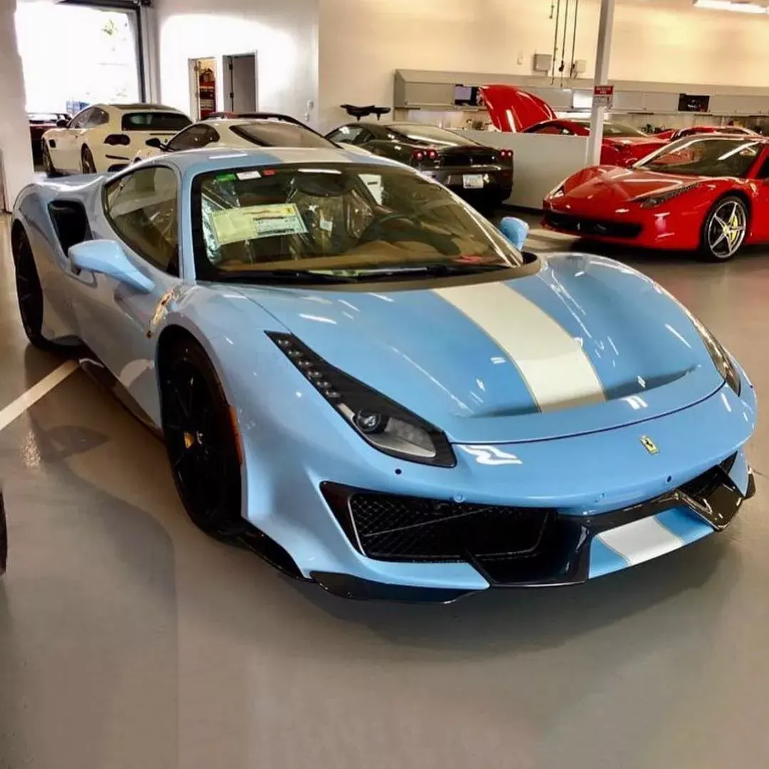 Ferrari 488 Pista Azzurro La Plata