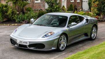 Ferrari F430 cambio manuale asta