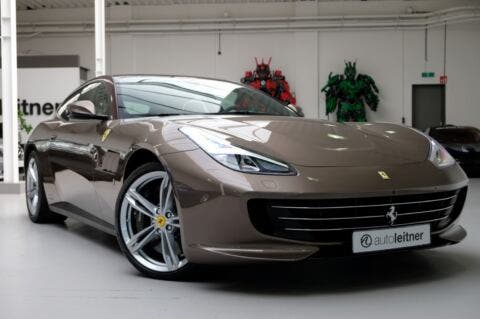 Ferrari GTC4Lusso Marrone Metallic