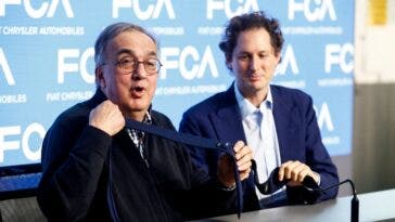 Marchionne e John Elkann Intervista Moncalvo