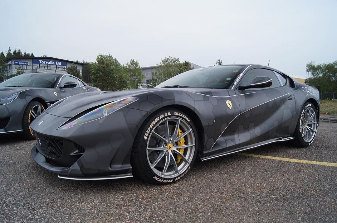 Ferrari 812 Superfast Hexcamo