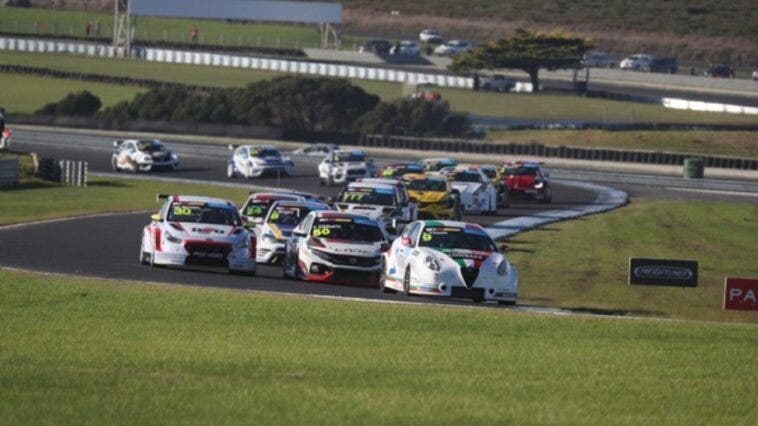 TCR Australia: l'Alfa Giulietta di O'Keeffe conquista la vittoria