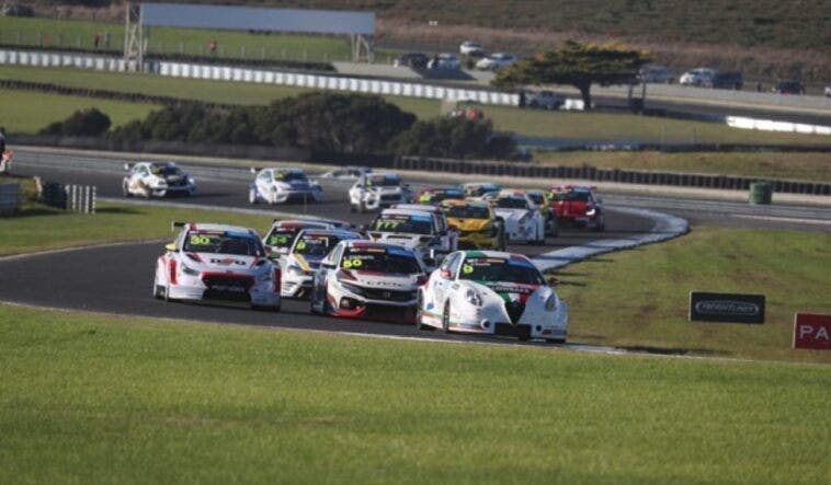 TCR Australia: l'Alfa Giulietta di O'Keeffe conquista la vittoria