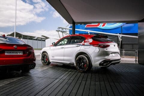 Alfa Romeo Stelvio Quadrifoglio Racing