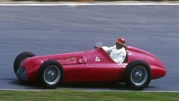 Alfa Romeo Alfetta 159