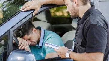 Multe auto conducente