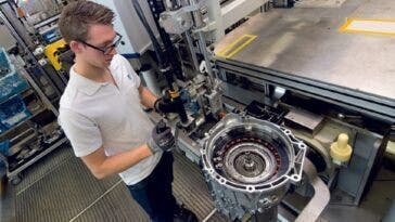 ZF nuova trasmissione automatica a 8 rapporti