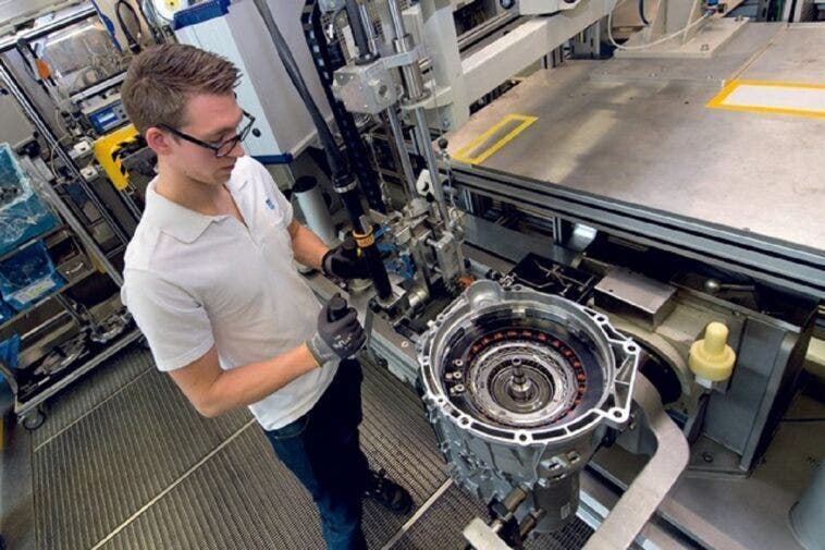 ZF nuova trasmissione automatica a 8 rapporti