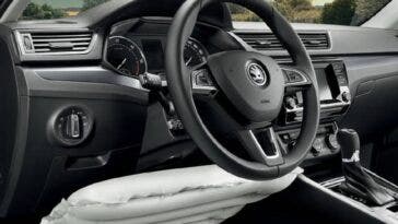 Airbag per le ginocchia