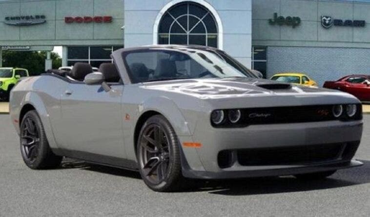 Dodge Challenger R/T Scat Pack Widebody 2019 convertibile