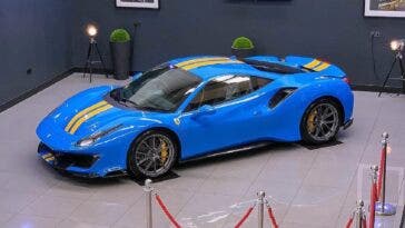 Ferrari 488 Pista Azzurro Dino