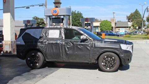 Jeep Grand Cherokee 2021 foto spia