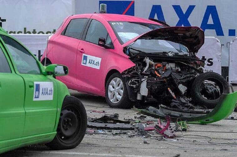 Auto elettriche incidenti