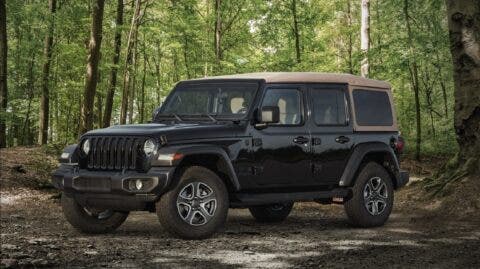 Jeep Wrangler Black & Tan 2020