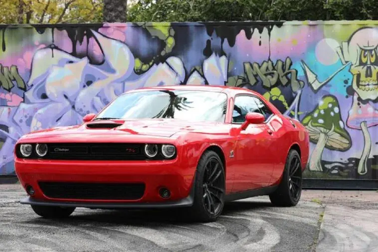 Dodge Challenger 2019