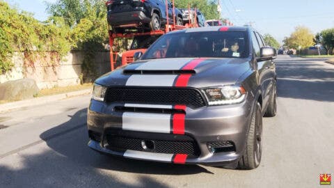 Dodge Durango SRT motore Hellcat cofano Demon