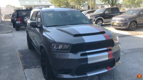 Dodge Durango SRT motore Hellcat cofano Demon