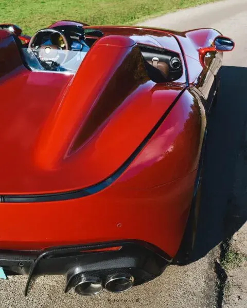 Ferrari Monza SP2 rosso oro