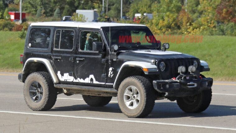 Jeep Wrangler Star Wars Stormtrooper Edition foto spia