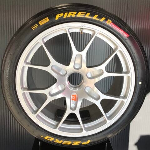 Pirelli P Zero DHA Ferrari 488 Challenge Evo