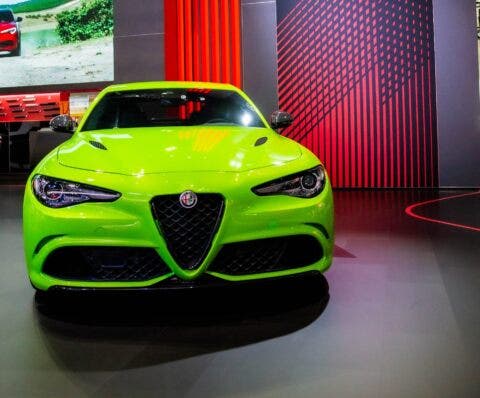 Alfa Romeo Giulia Quadrifoglio verde neon