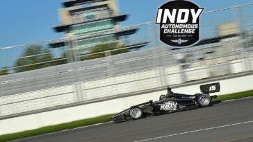 Auto a guida autonoma Indianapolis