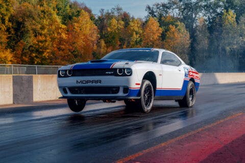 Dodge Challenger Drag Pak 2020