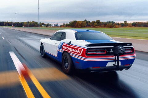 Dodge Challenger Drag Pak 2020