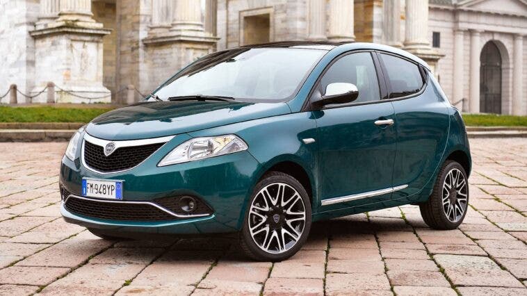 lancia ypsilon