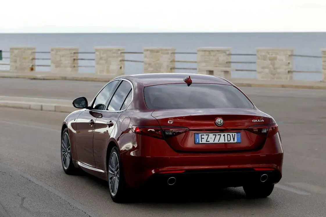Alfa romeo giulia 2020