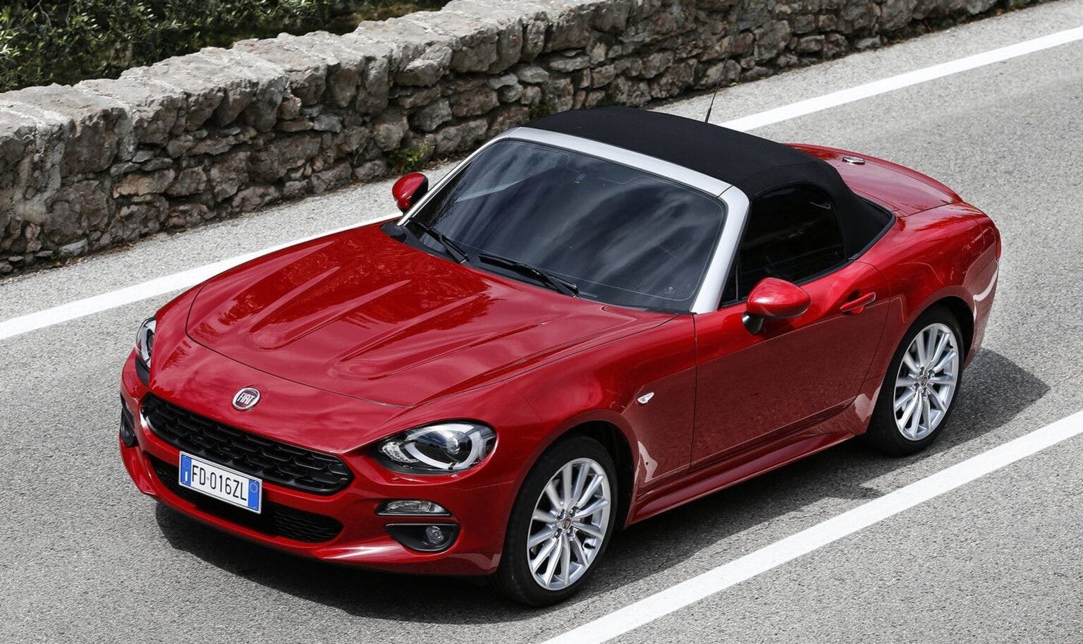 Fiat 124 Spider stop definitivo alla produzione, non ci sarà una nuova generazione ClubAlfa.it Fiat 124 Spider stop definitivo alla produzione, non ci sarà una nuova generazione ClubAlfa.it