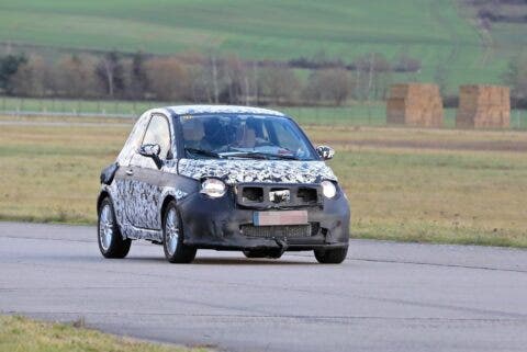 Fiat 500e 2021 prototipi foto spia