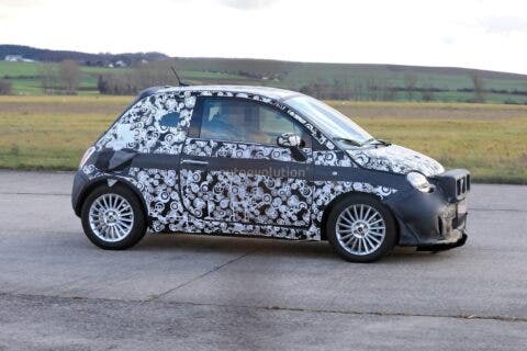 Fiat 500e 2021 prototipi foto spia