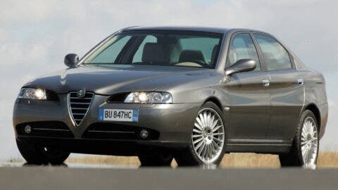 Alfa Romeo 166