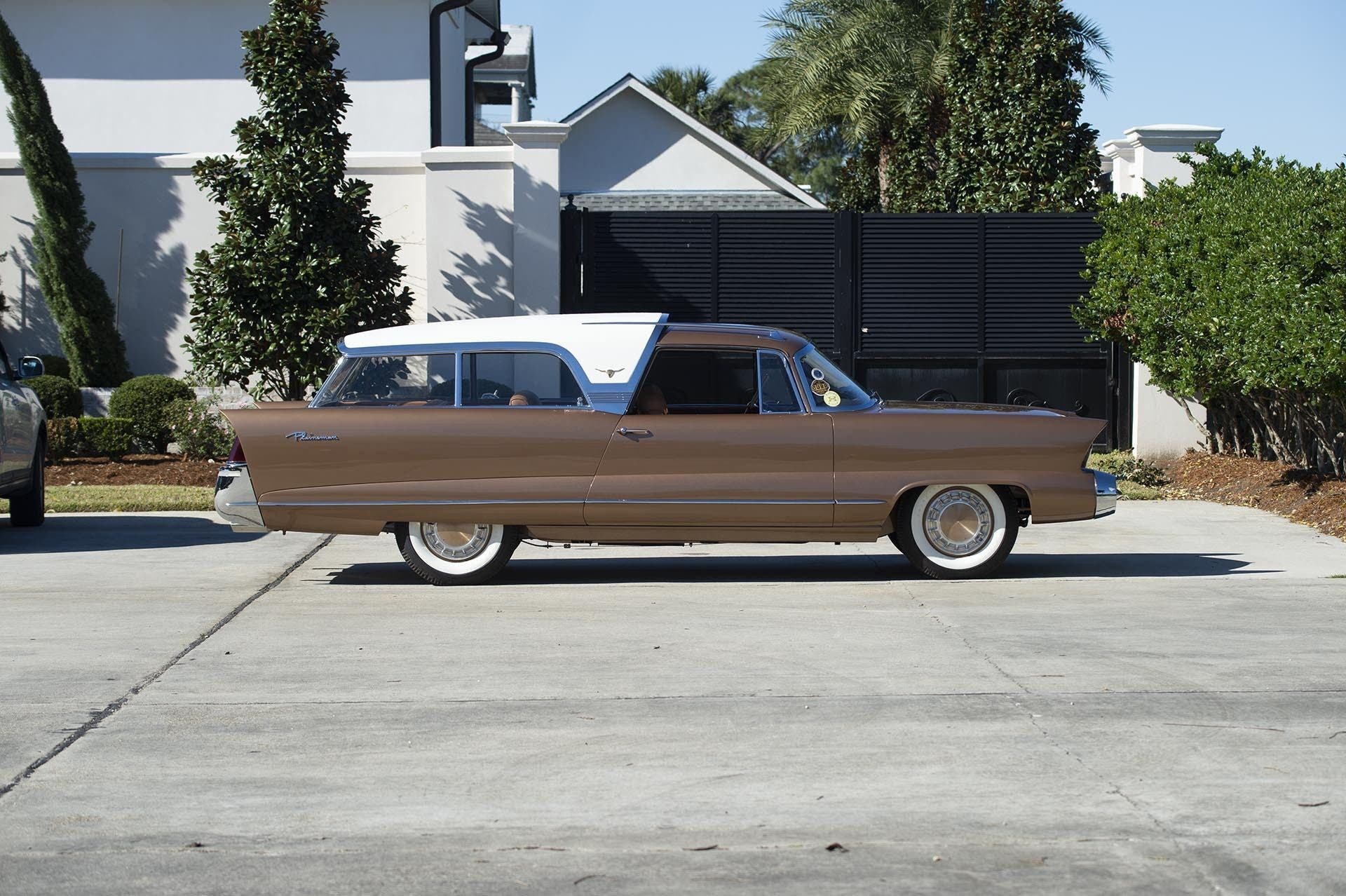 Chrysler Ghia Plainsman 1956 asta
