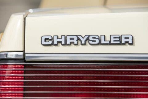 Chrysler LeBaron Town & Country Convertible 1986 asta