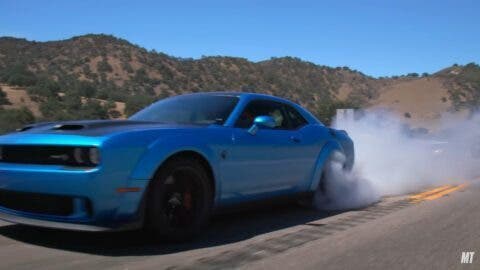 Dodge Challenger SRT Hellcat Redeye MotorTrend