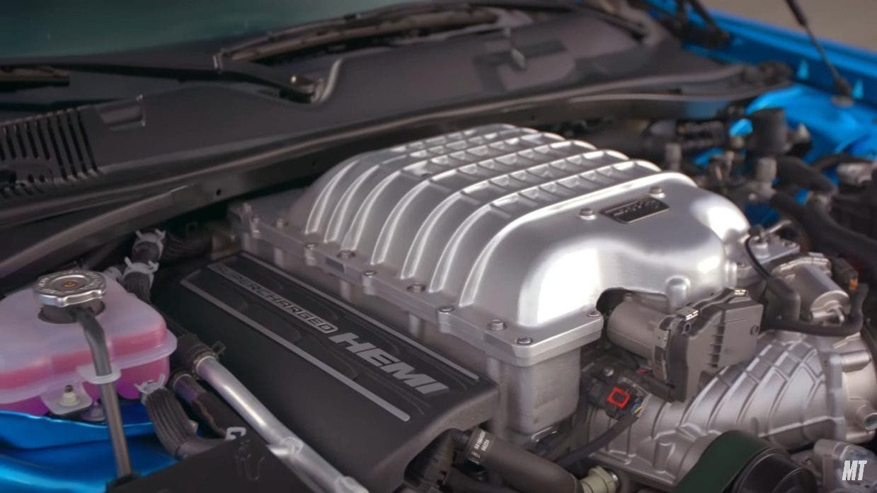Dodge Challenger SRT Hellcat Redeye MotorTrend