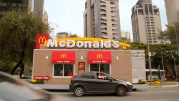 FCA McDonald's servizio drive-thru Brasile