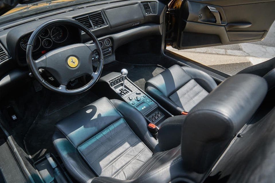 Ferrari F355 Spider 1995 asta