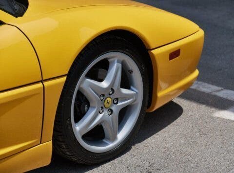 Ferrari F355 Spider 1995 asta