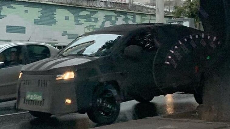 Fiat Strada 2021 foto spia Brasile