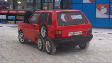 Fiat Uno otto ruote Garage 54