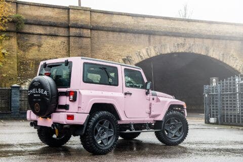 Jeep Wrangler rosa