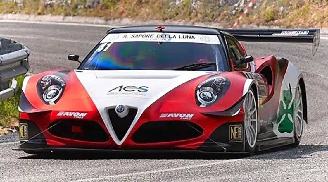 Alfa-Romeo-4C-532-CV-1-1122x622.jpg