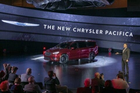 Chrysler Pacifica 2021